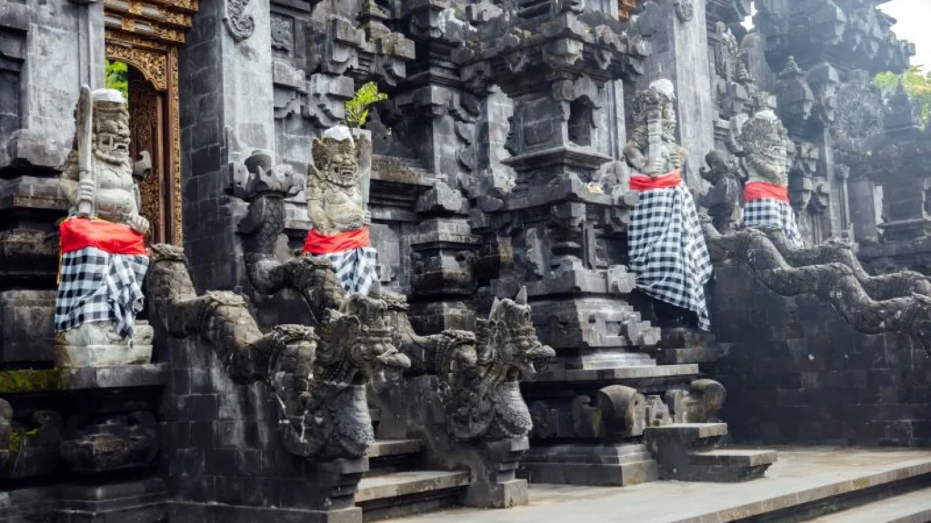 Dampak Erupsi Gunung Lewotobi Terhadap Penerbangan di Bali