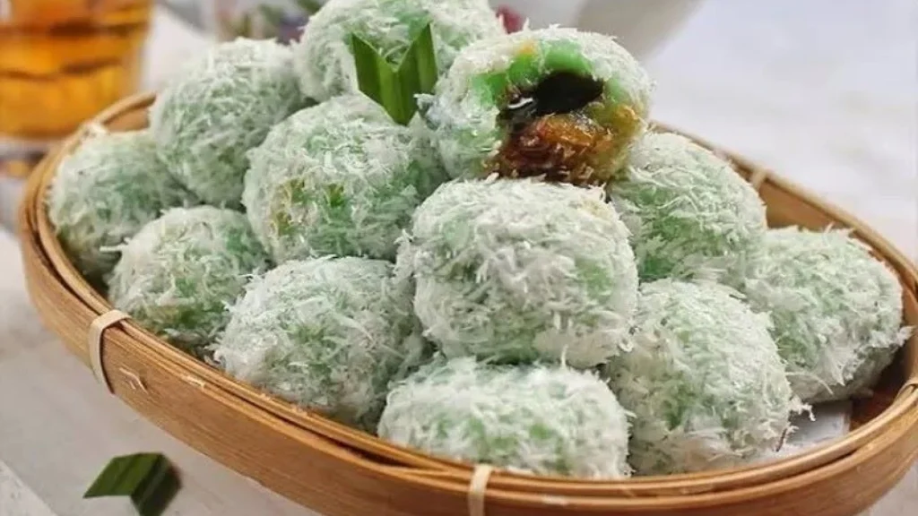 Eksplorasi Jajanan Tradisional Indonesia: Sehat dan Lezat