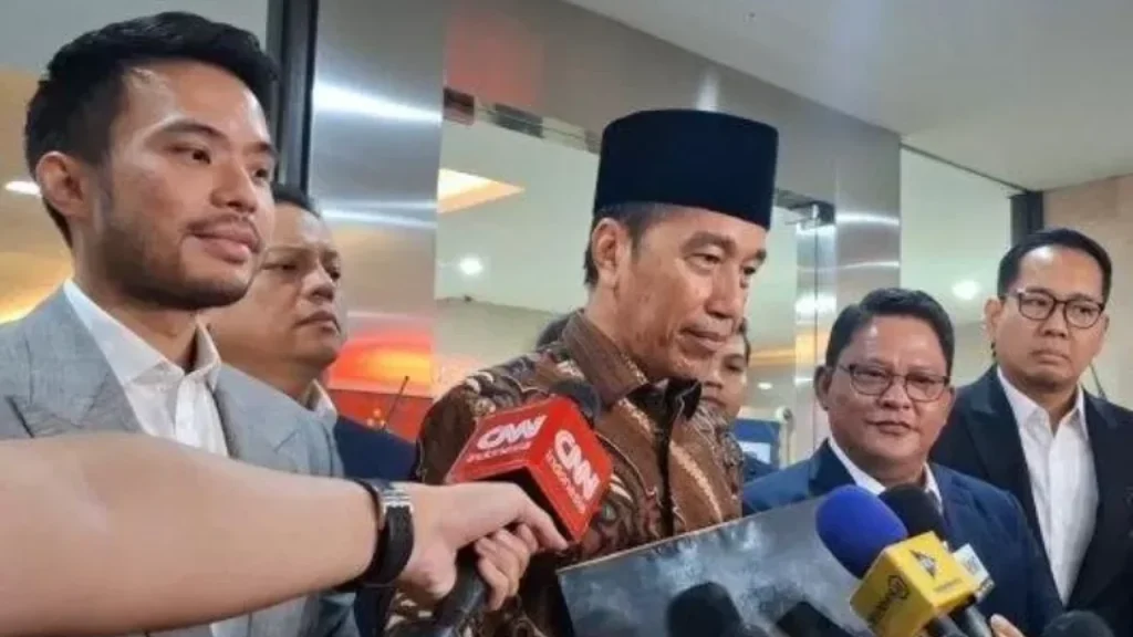 Kuasa Hukum Jokowi: Menunjukkan Ijazah Asli Dapat Ciptakan Kekacauan