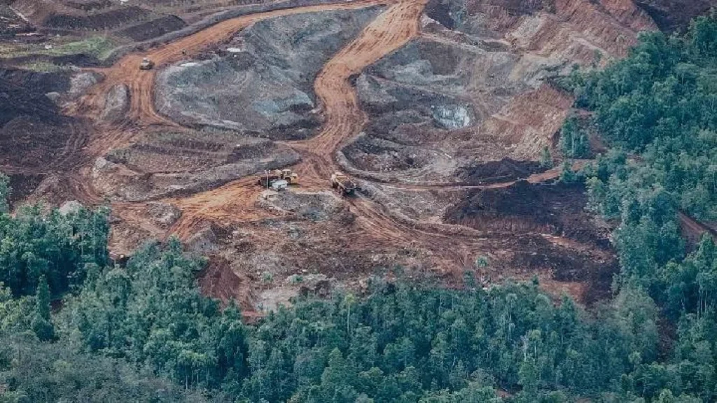 Dugaan Pelanggaran Lingkungan di Tambang Nikel Raja Ampat