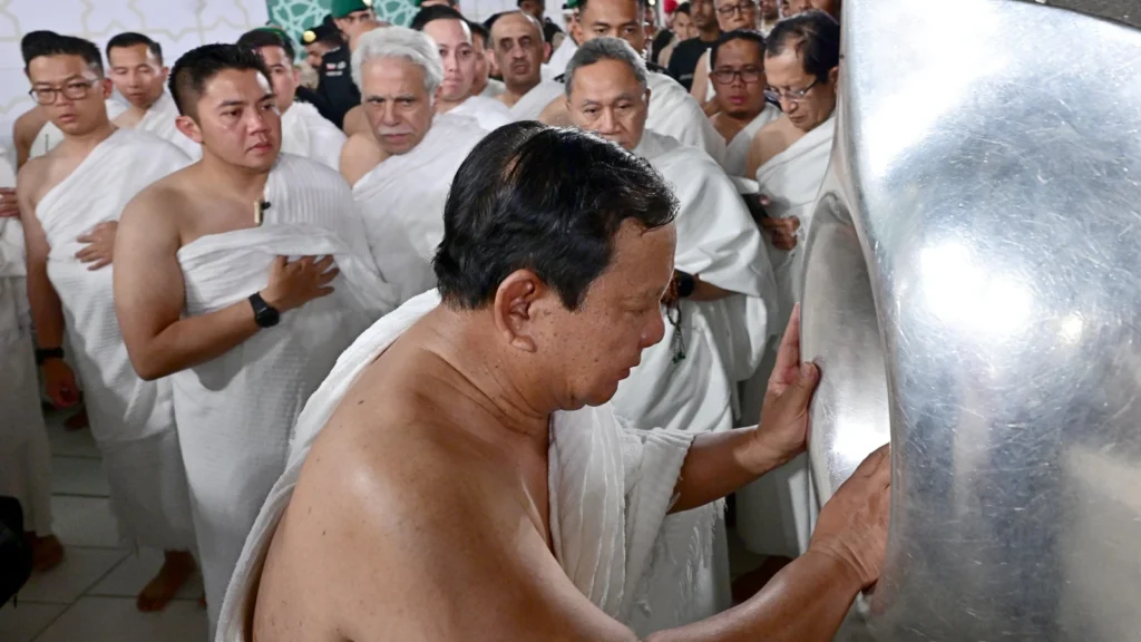 Presiden Prabowo Subianto Menunaikan Umrah di Mekkah
